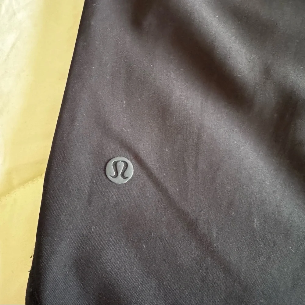 Lululemon Black Women's Skirt